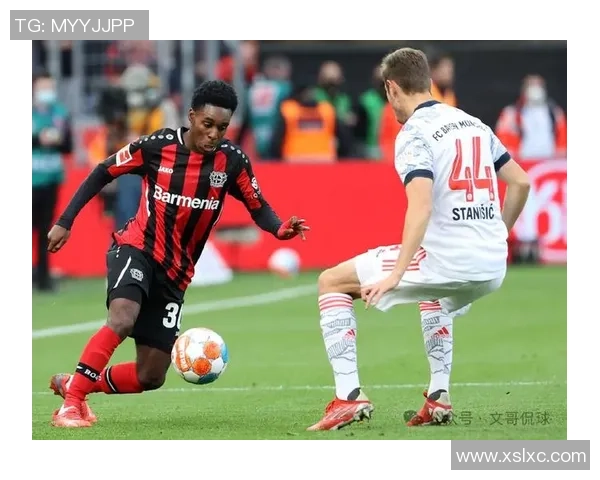 费耶诺德与那不勒斯激战正酣谁将赢得这场欧战巅峰对决